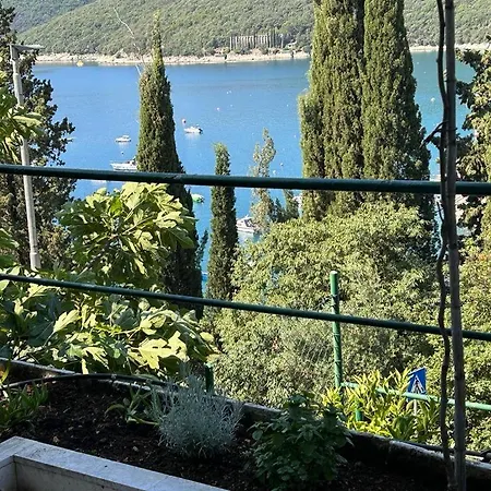 Apartment Near The Sea 650 Apartment Rabac